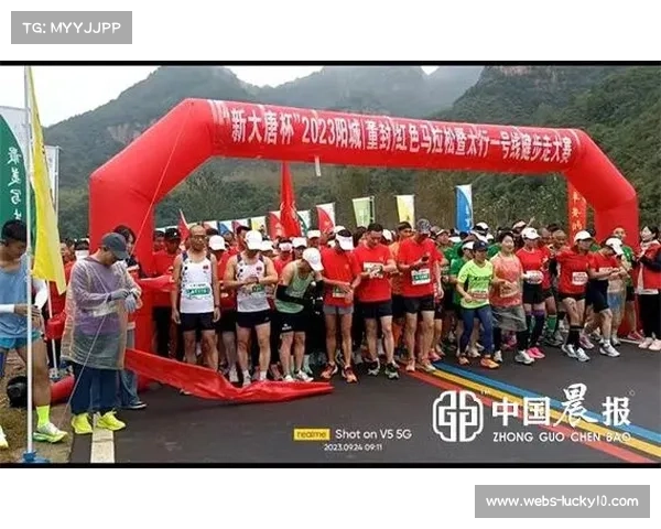 中江半程马拉松红色主题助威点融合体育精神与英雄文化传承 中江半程马拉松红色主题助威点融合体育精神与英雄文化传承